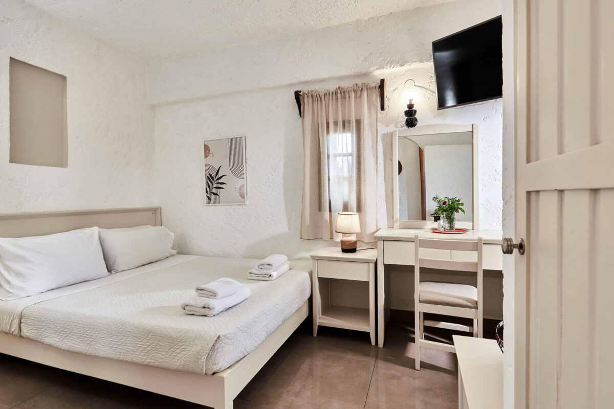 Mila Malia Studios Standard Triple Studio LXI Mila Malia Studios Standard Triple Studio LXI