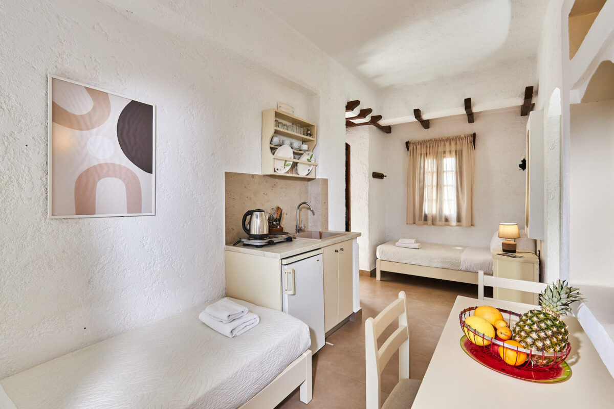 Mila Malia Studios Superior Quadruple Studio CI Mila Malia Studios Superior Quadruple Studio CI