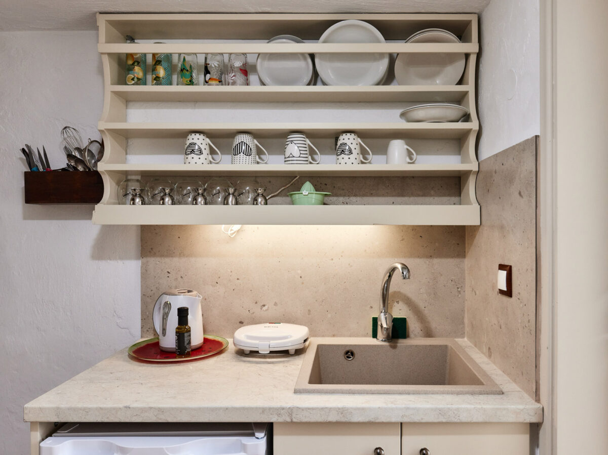 Mila Malia Studios Superior Quintuple Studio CX Mila Malia Studios Superior Quintuple Studio CX